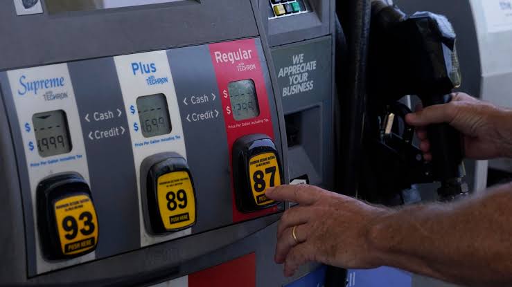 FLORIDA NO SUSPENDERÁ EL IMPUESTO A LA GASOLINA ESTE VERANO