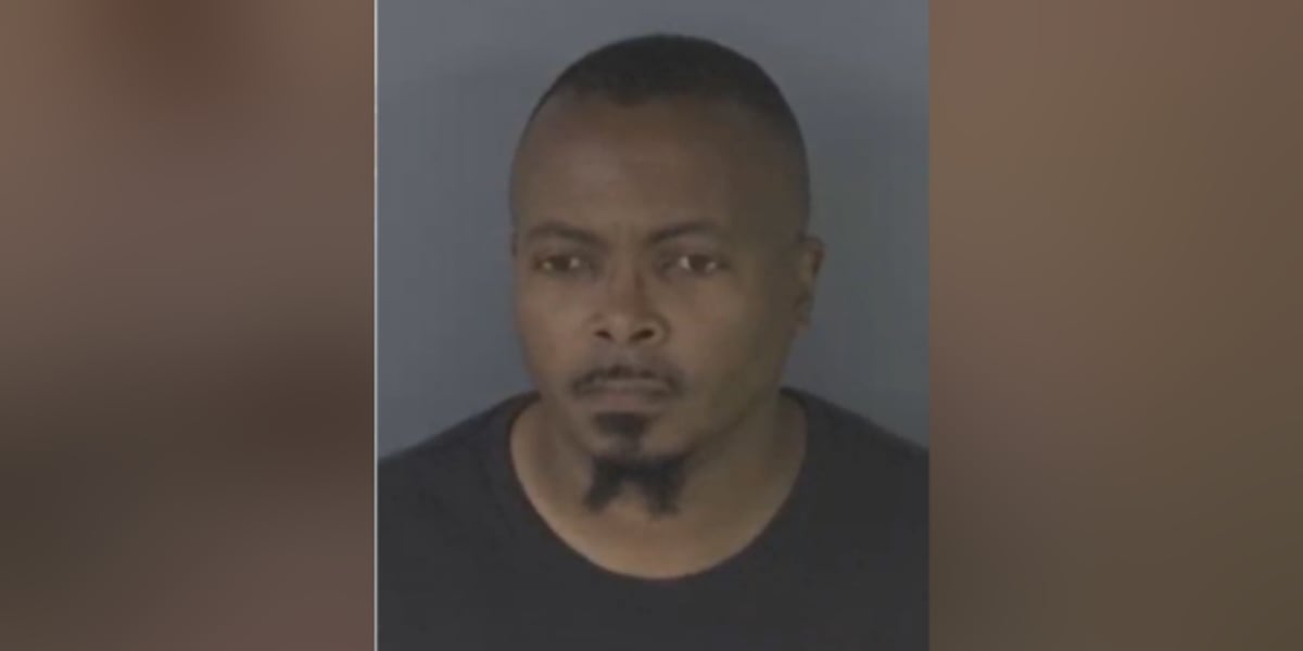 Alarma en Orange Park: Arrestan a maestro sustituto bajo graves cargos de abuso sexual infantil y crueldad animal