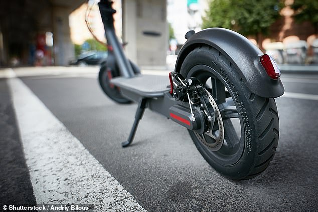 LUTO EN EL CONDADO DE CLAY: UN MENOR DE 14 AÑOS PIERDE LA VIDA EN TRÁGICO ACCIDENTE DE SCOOTER ELÉCTRICA