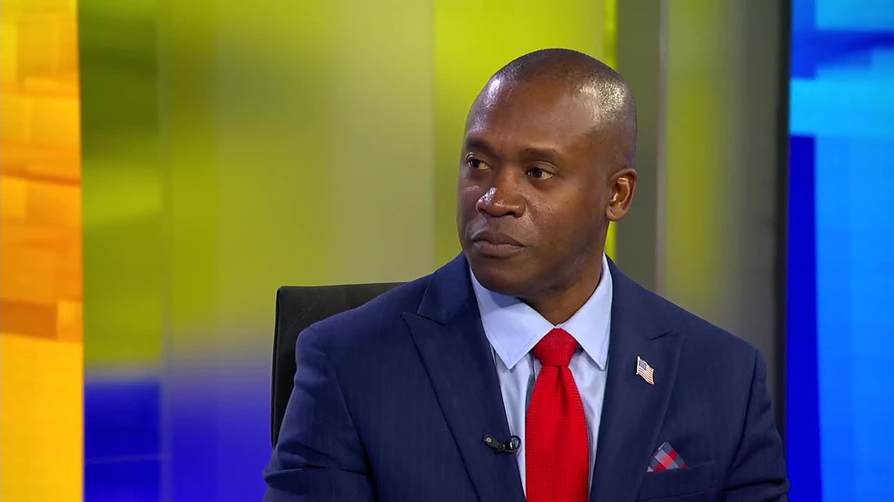 Sismo Político en Jacksonville: El Concejal Terrance Freeman Renunciará para Buscar un Asiento en Tallahassee