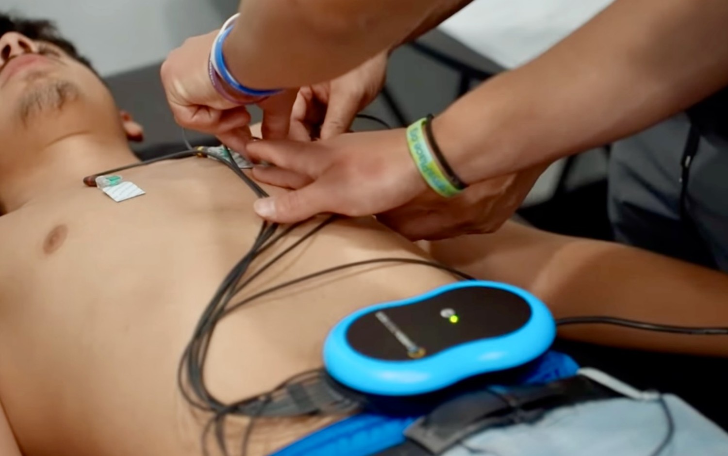 NUEVA LEY EXIGIRÁ ELECTROCARDIOGRAMAS A ESTUDIANTES ATLETAS EN FLORIDA