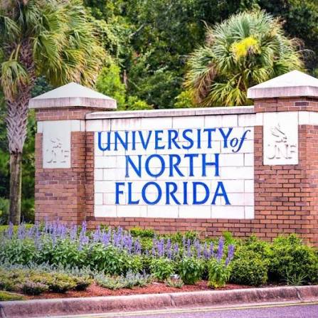Jacksonville: La UNF aprueba duros aumentos en vivienda y matrículas