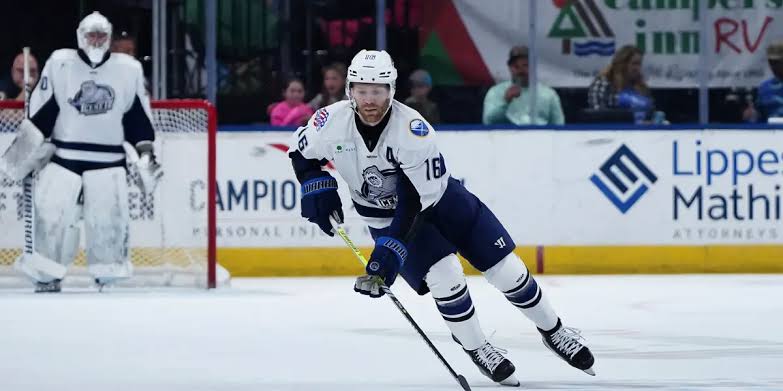 LOS JACKSONVILLE ICEMEN PRESENTAN SU TEMPORADA DEL DÉCIMO ANIVERSARIO
