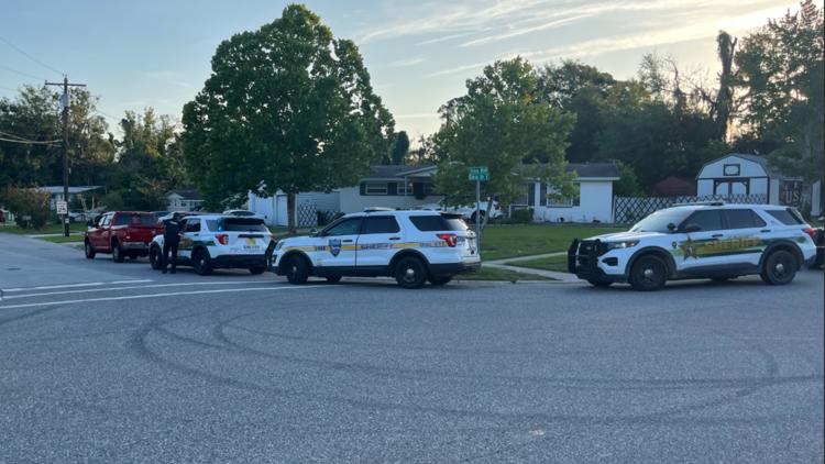 Policía: Persona detenida en Orange Park después de una «disputa» informada en el lado oeste de Jacksonville