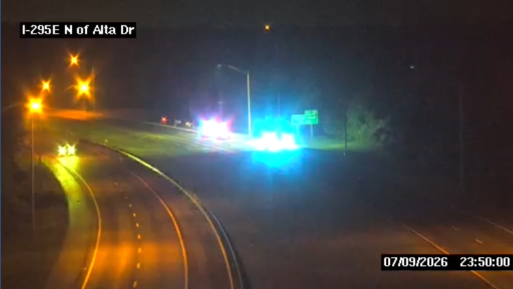 Un accidente mortal cierra los carriles en dirección norte de la I-295 E en Alta Drive
