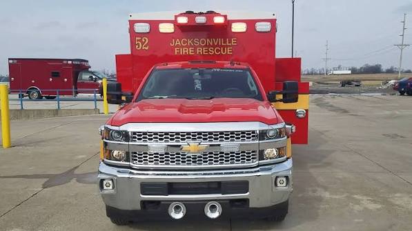 ROBAN UNA AMBULANCIA DE UNA ESTACIÓN DE BOMBEROS EN JACKSONVILLE