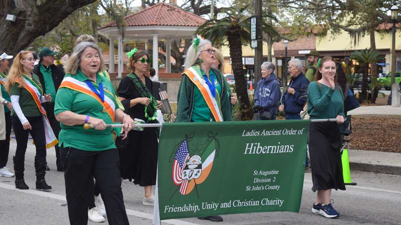 GOLPE AL ARTE EN FLORIDA: CANCELAN EL FESTIVAL CELTA DE ST. AUGUSTINE Y EL DESFILE DE SAN PATRICIO POR FALTA DE FONDOS E INMIGRACIÓN