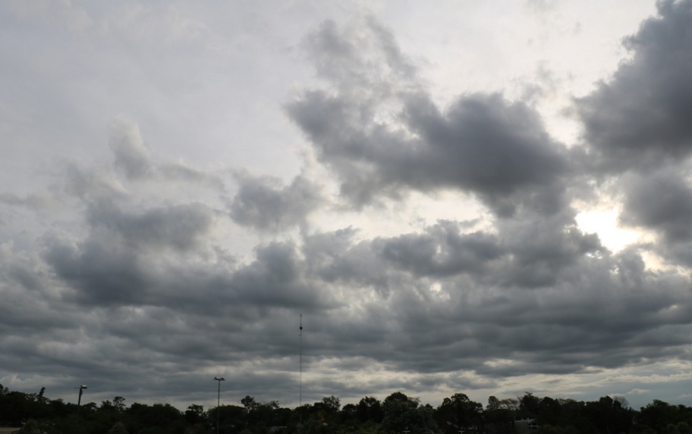 LLUVIAS Y TORMENTAS AMENAZAN EL INICIO DE LA SEMANA EN JACKSONVILLE