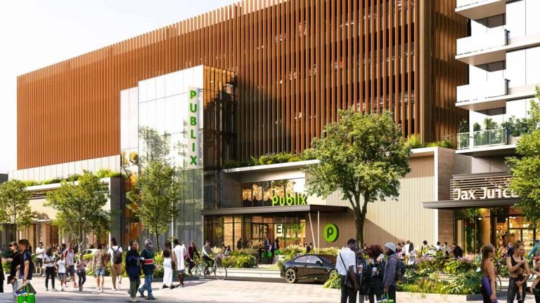 AYUNTAMIENTO PAUSA INCENTIVOS MILLONARIOS PARA TORRE URBANÍSTICA CON PUBLIX EN EL CENTRO