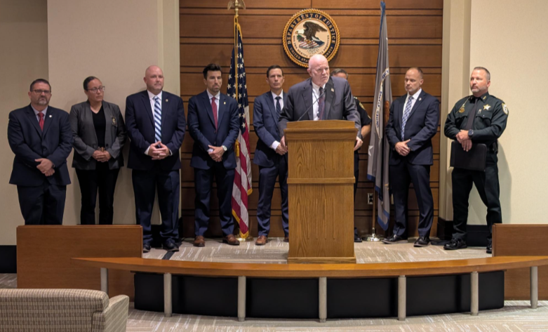 AUTORIDADES FEDERALES DESMANTELAN VIOLENTA BANDA DE NARCOTRÁFICO «SLIME ENTERPRISE» EN JACKSONVILLE