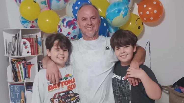 ‘Es desgarrador’: Cousin describe el dolor después de que el incendio de una casa en Mandarin matara a 3 niños
