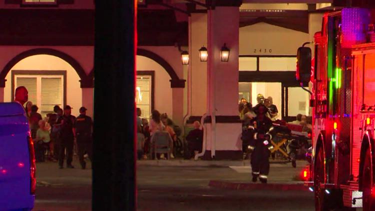 Más de 100 residentes desplazados por un incendio en un centro de vida asistida del condado de St. Johns