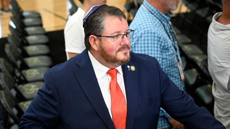 DOJ: Ohio man arrested, charged with sending 'true threat' to Congressman Randy Fine