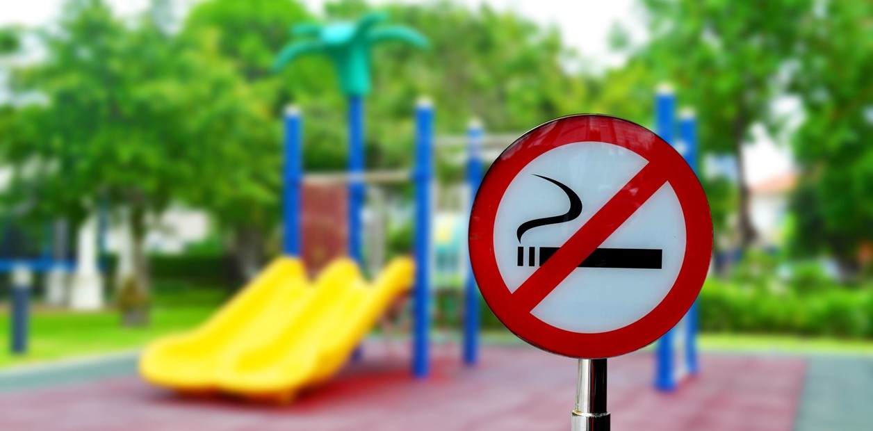 ST. AUGUSTINE BEACH DEBATE RESTRICCIONES AL CIGARRILLO Y AL VAPEO EN PARQUES