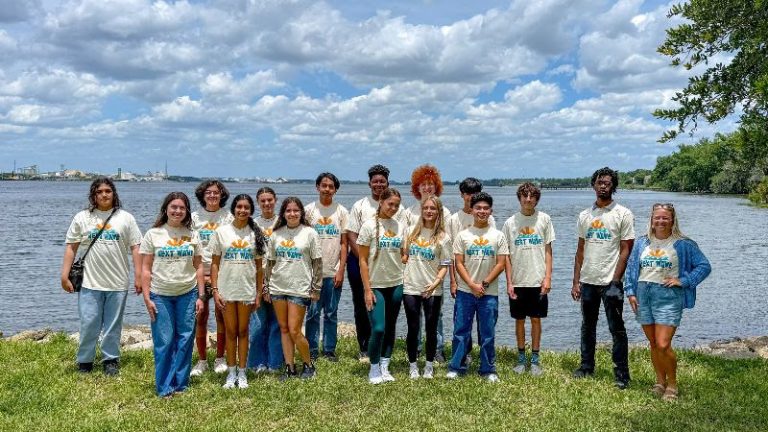 JÓVENES LÍDERES AMBIENTALES PRESENTAN PROYECTOS POR EL RÍO ST. JOHNS: ¡CONÓCELOS Y VOTA POR TU FAVORITO EN REDES SOCIALES!