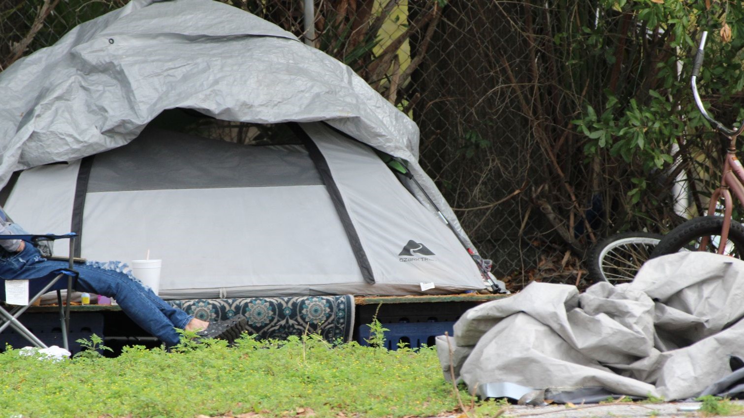 JACKSONVILLE ANALIZA DESTINAR 0,000 A UN PROGRAMA PARA PERSONAS SIN HOGAR