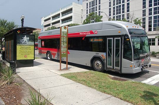 JTA ANUNCIA HORARIOS ESPECIALES Y CIERRE DEL SKYWAY POR EL DÍA DEL TRABAJO