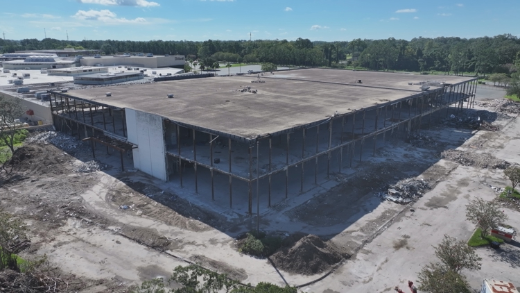 Demolition underway at former Sears store at Orange Park Mall