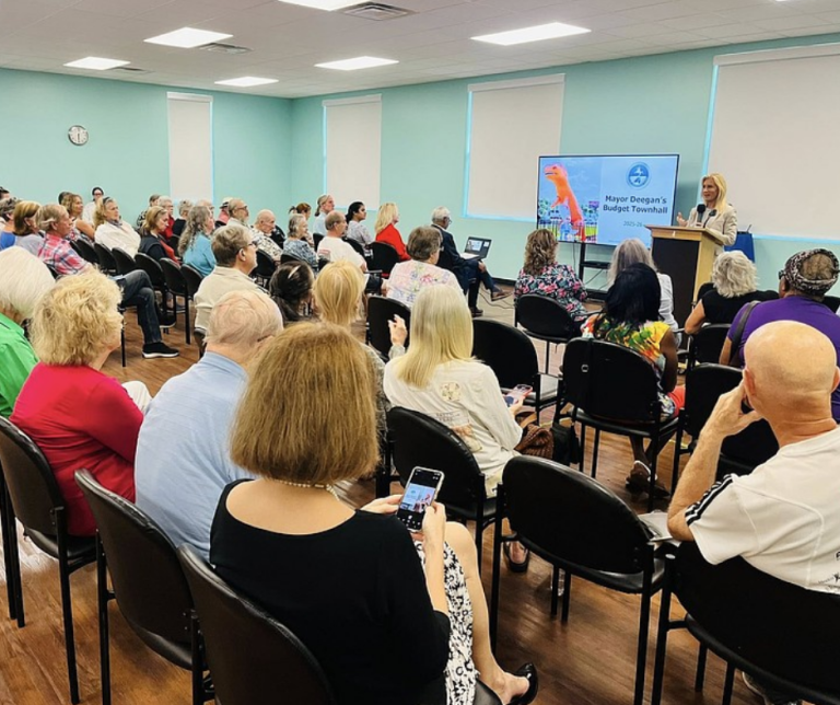¡TÚ DECIDES EL FUTURO DE TU COMUNIDAD! PARTICIPA HOY EN LAS REUNIONES CLAVE DE JACKSONVILLE Y ST. JOHNS