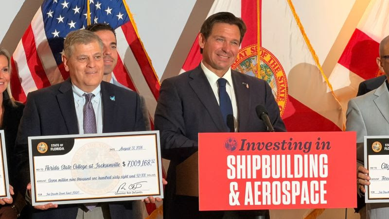 RON DESANTIS OTORGA 7 MILLONES DE DÓLARES AL FLORIDA STATE COLLEGE EN JACKSONVILLE RON DESANTIS OTORGA 7 MILLONES DE DÓLARES AL FLORIDA STATE COLLEGE EN JACKSONVILLE