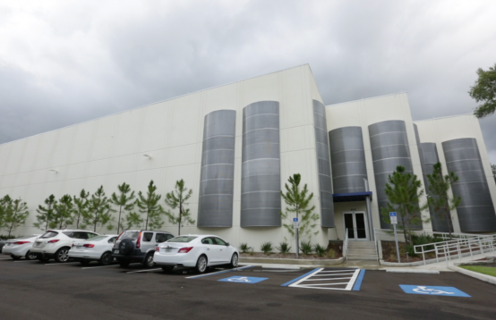 LÍDERES DE DUVAL DISCUTEN EL IMPACTO DE LA INSTALACIÓN DE DATA CENTERS