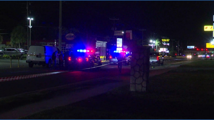 Pedestrian killed walking outside of crosswalk on Atlantic Boulevard, per JSO Pedestrian killed walking outside of crosswalk on Atlantic Boulevard, per JSO