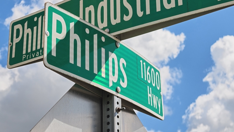 What's the holdup on Philips Highway resurfacing project in Bayard?