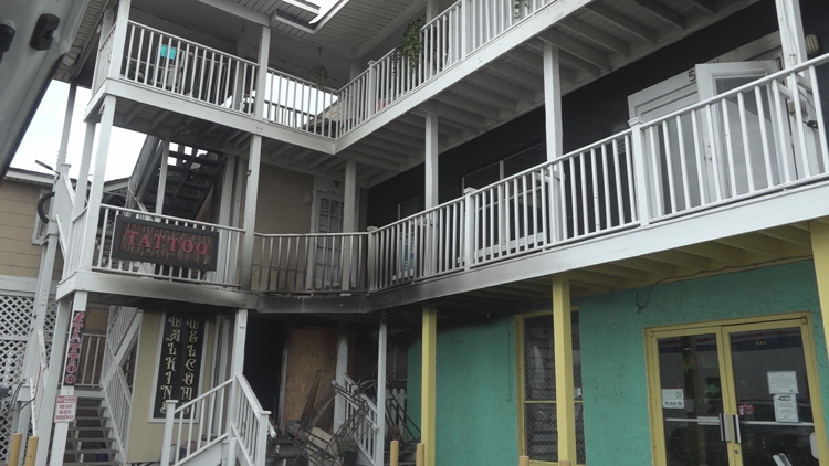 Devastating Jacksonville Beach fire destroys business and apartments: ‘I lost everything’ Devastating Jacksonville Beach fire destroys business and apartments: ‘I lost everything’